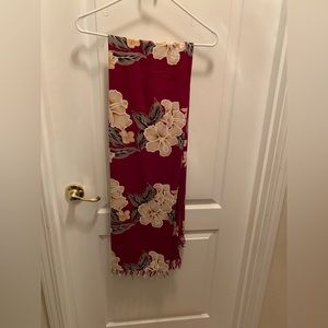 ⭐️bundle 3 for $25⭐️ Hibiscus Collection Hawaii scarf, pashmina 100%  Rayon